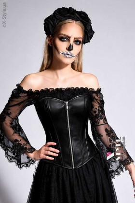 Halloween-style Outfit (corset + blouse)