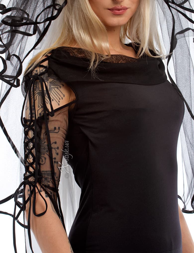 Lady in Black Gothic Blouse X1164