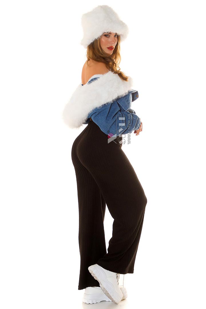 Широкие черные брюки палаццо