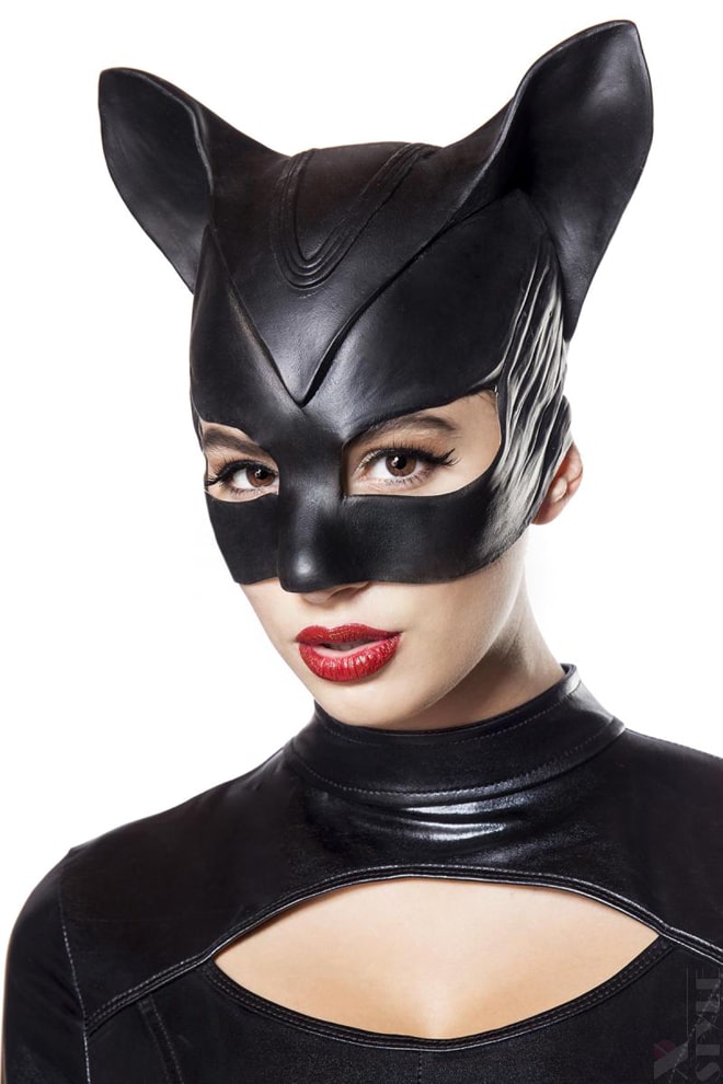 Женщина-кошка. женский костюм супергероя
