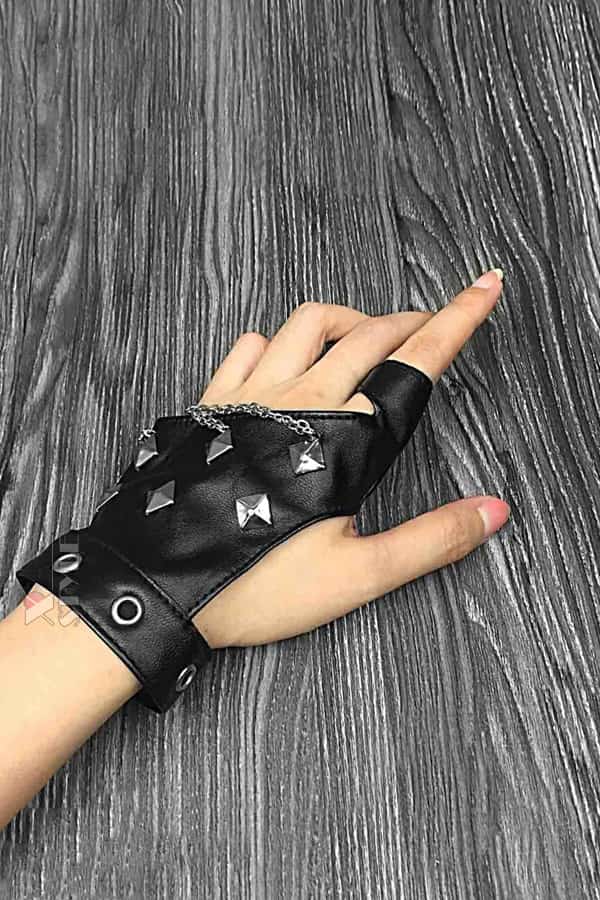 Women's Faux Leather Fingerless Gloves with Chains and Studs C1186