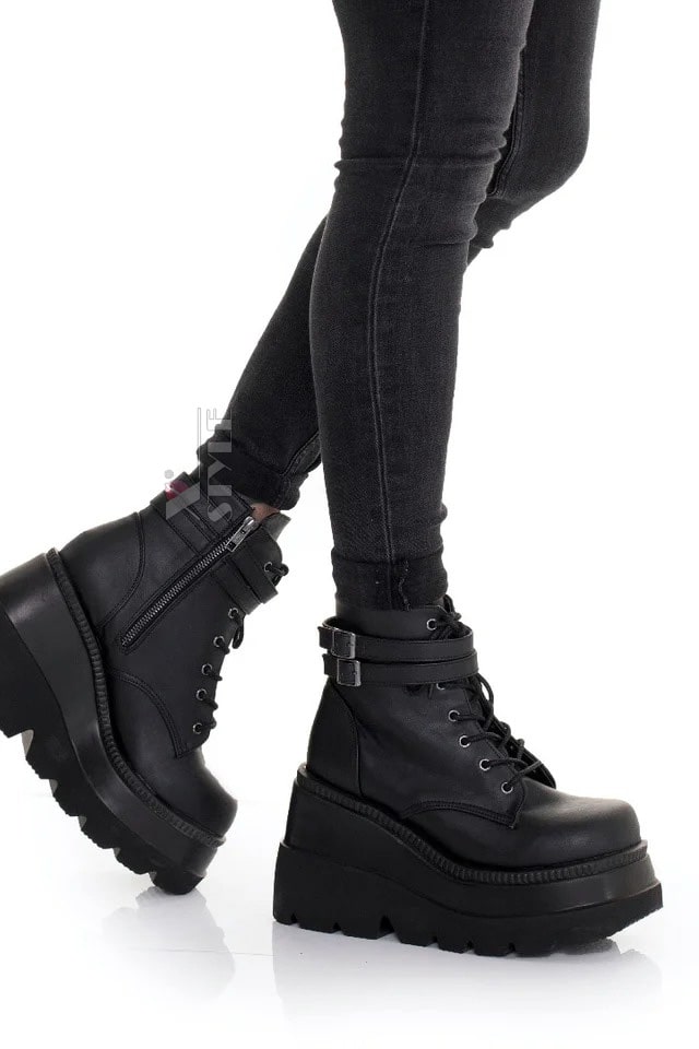 SHAKER PU Leather Black High Platform Boots