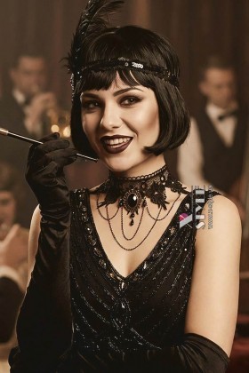 Ожерелье-чокер с подвесом и цепочками DL6235