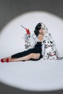 Cruella Accessories (gloves, mask, beads, cigarette holder) (611025) - 6