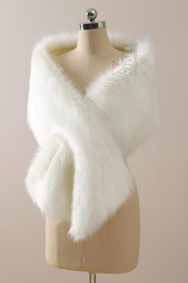 Меховая шаль к костюму Круэллы и Гэтсби