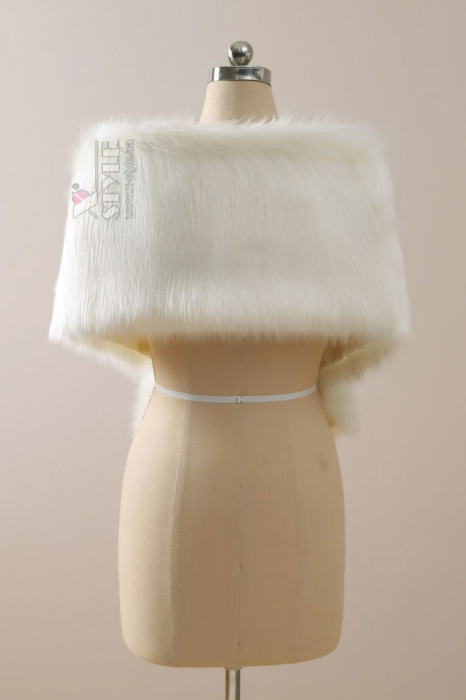 Меховая шаль к костюму Круэллы и Гэтсби