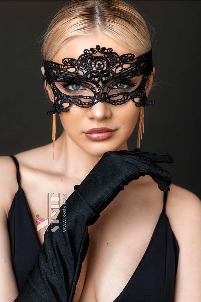 Набор аксессуаров: перчатки и маска