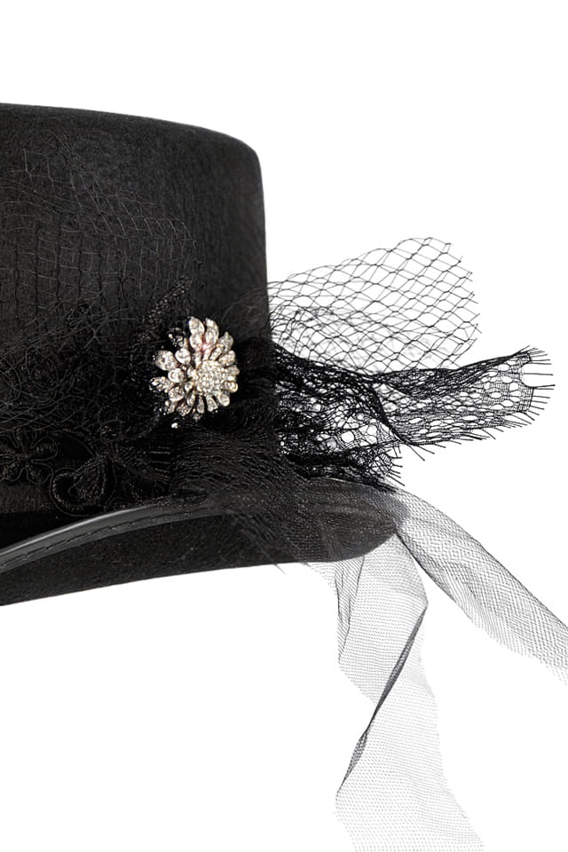 X-Style Women's Hat with Lace and Rhinestones