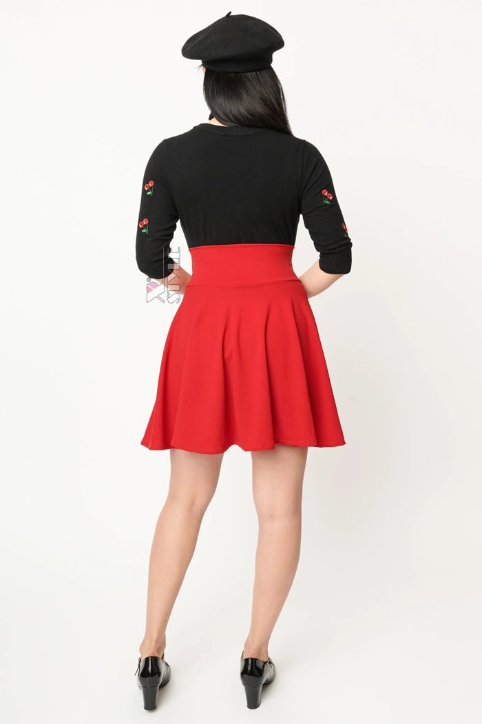 Красная юбка-корсет в стиле Ретро