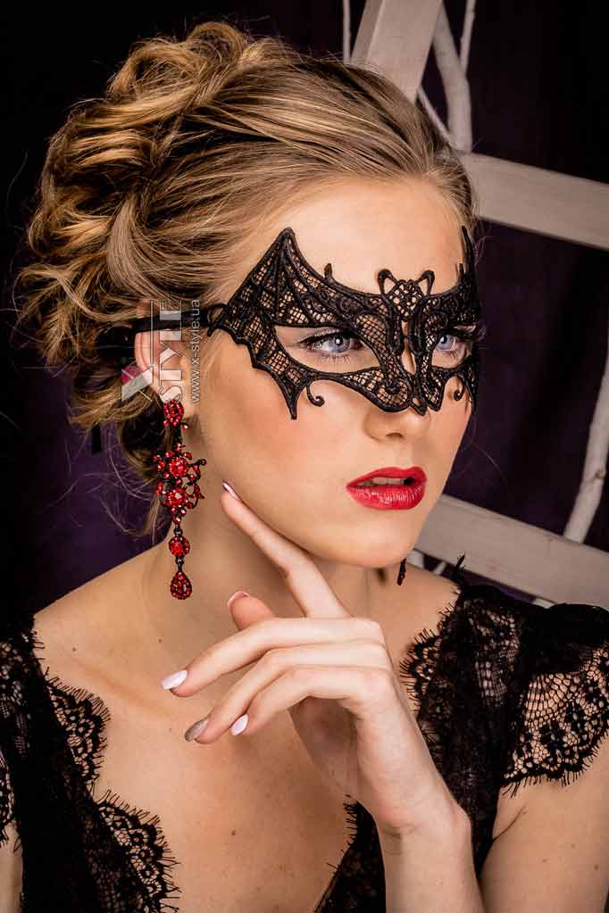 Карнавальная маска Летучая мышь A007