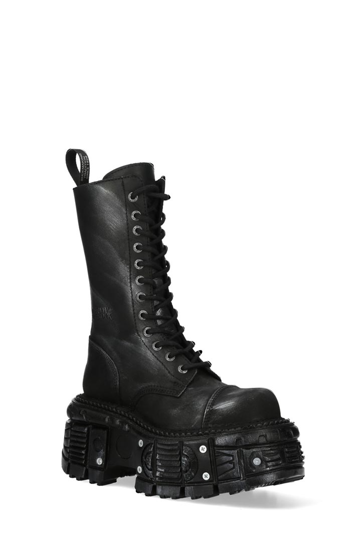 Черные кожаные сапоги со шнуровкой и винтами в платформе