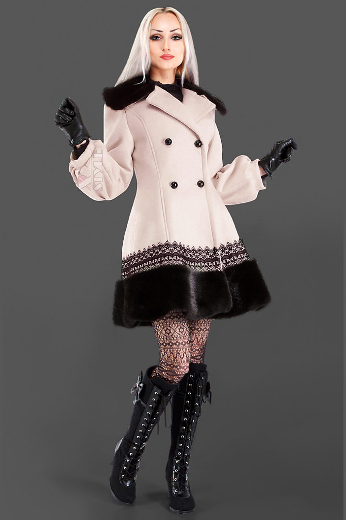 Women's Winter Coat with Lace and Fur
