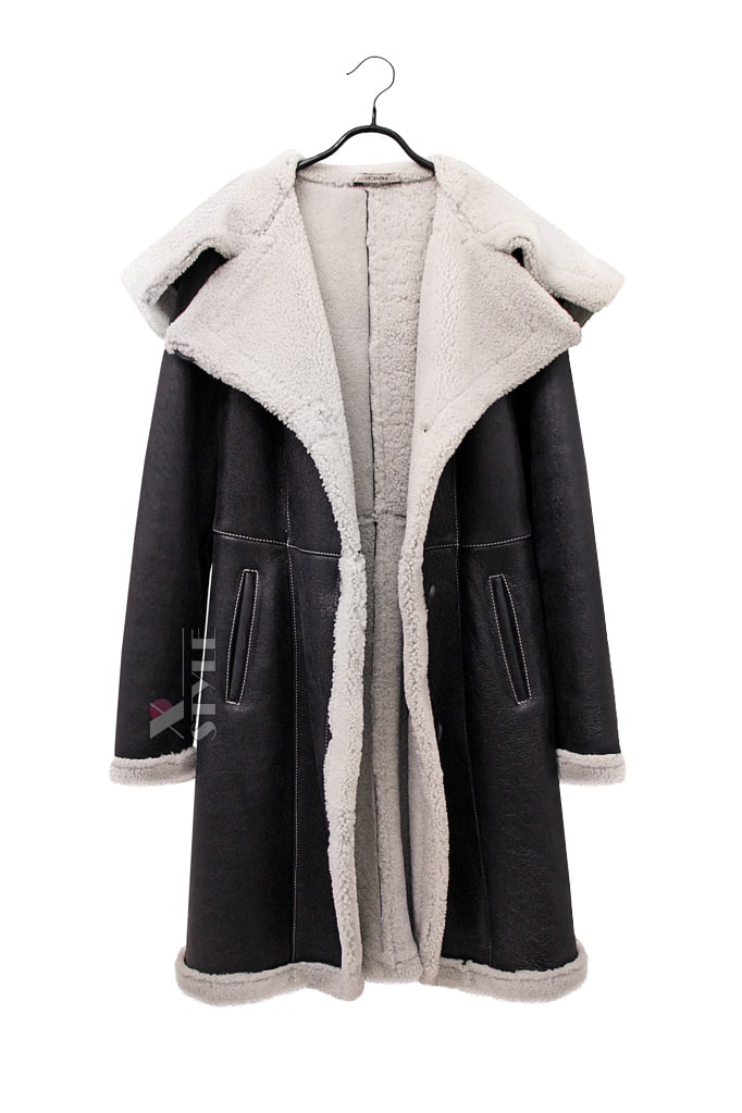 Genuine Women's Sheepskin Coat with a Hood