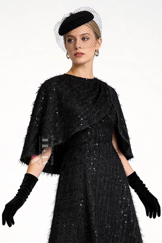 Вечернее платье с шалью, пайетками и бахромой
