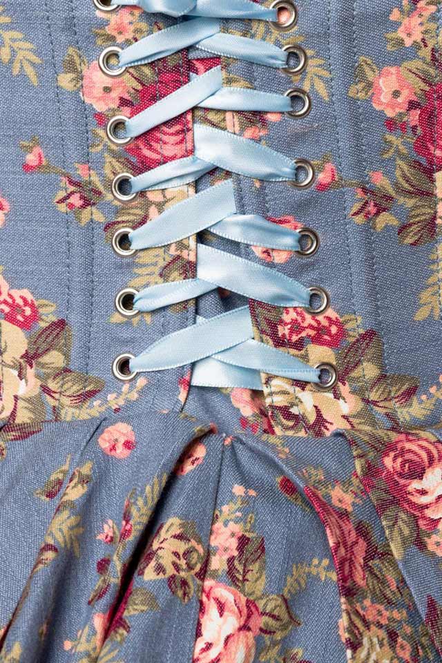 Винтажное летнее платье с корсетом и цветочным узором