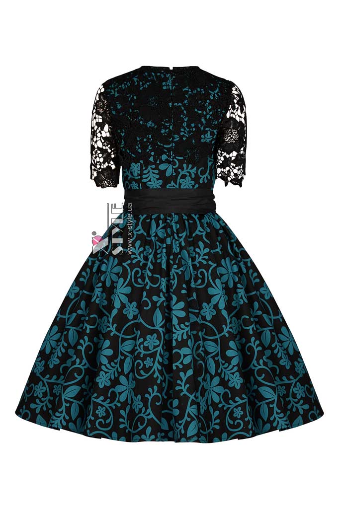 Винтажное платье с ажурной шалью и поясом