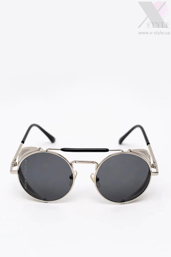 Men's & Women's Sunglasses with Side Blinkers + Case